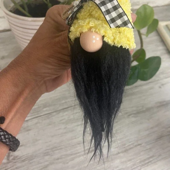 ❌SOLD❌ Vintage Yellow Chenille Silver Plated Spoon Gnome Ornament Faux Fur Black - Picture 9 of 11